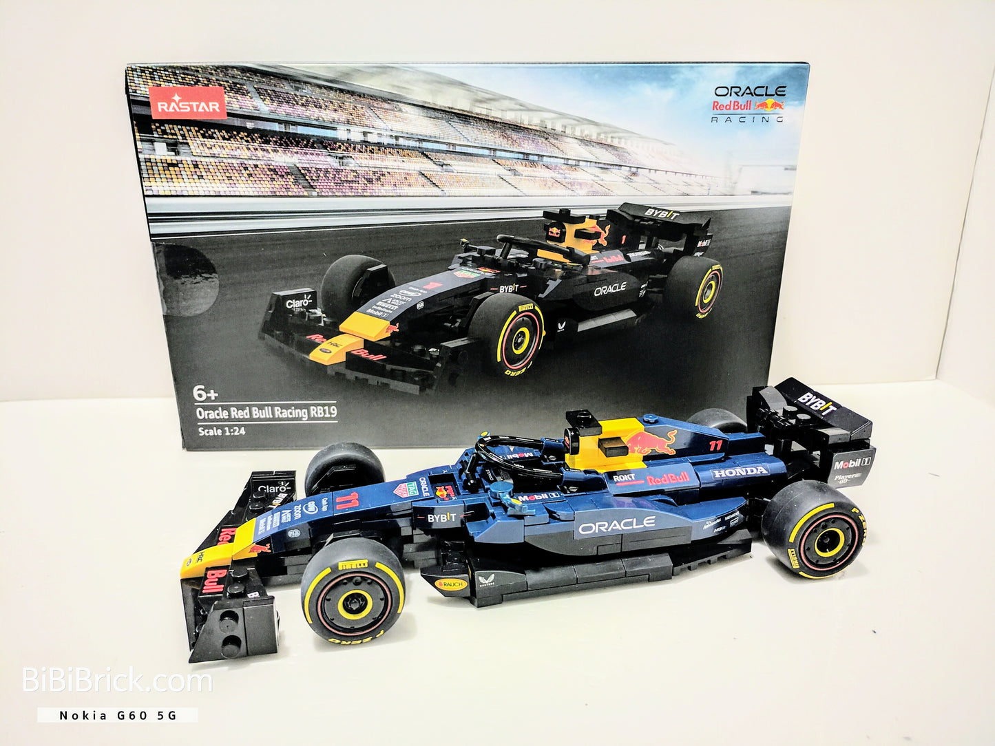 RASTAR Oracle Red Bull Racing F1 RB19 1:24 92500