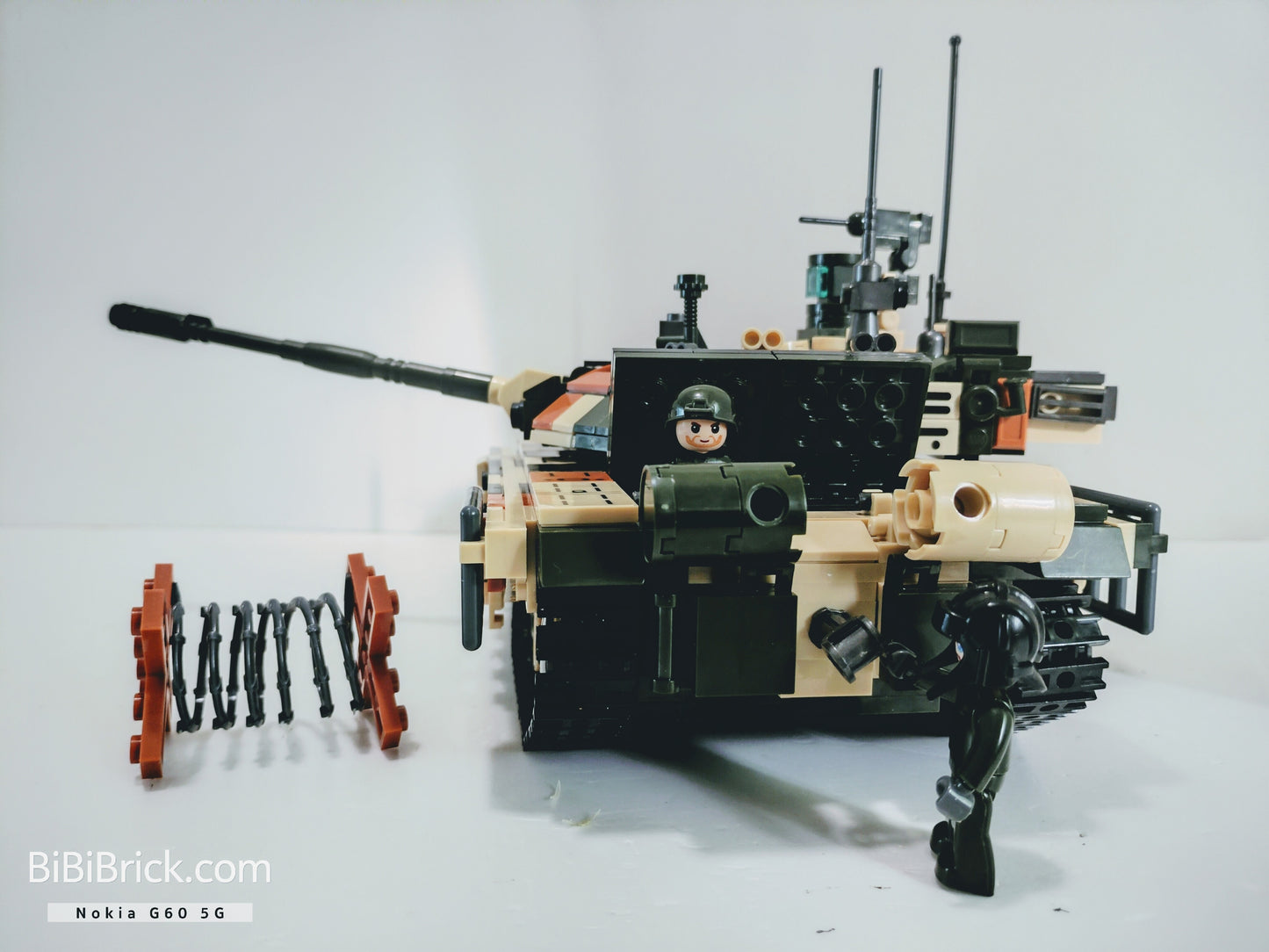 Sluban ModelBricks T-90M 1:35 M38-B0756