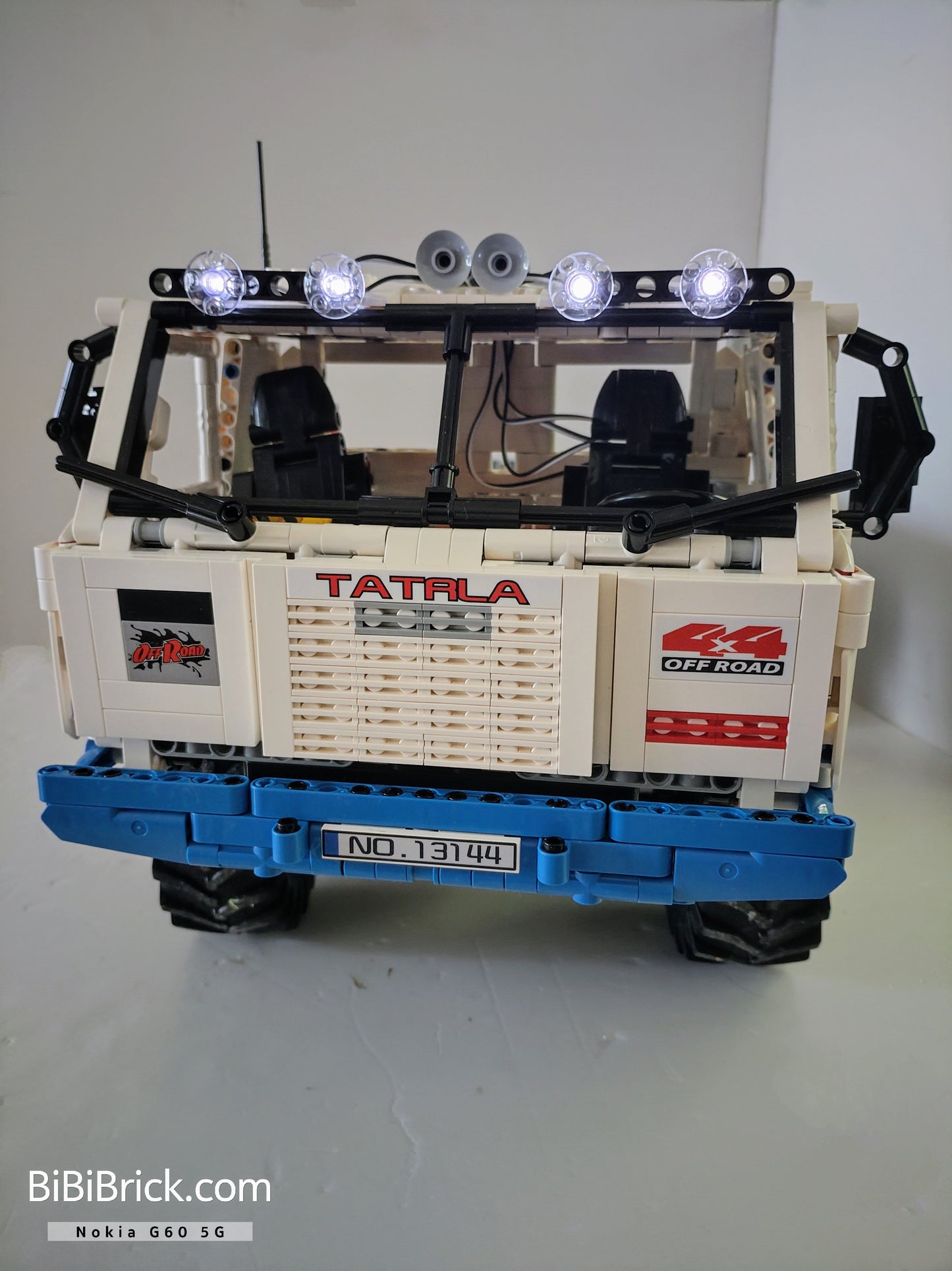 宇星模王 Models No. Tatra 8x8 13144