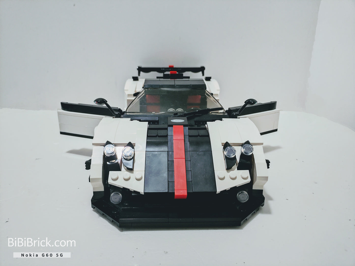 RASTAR Pagani Zonda Cinque Roadster 1:16 98200
