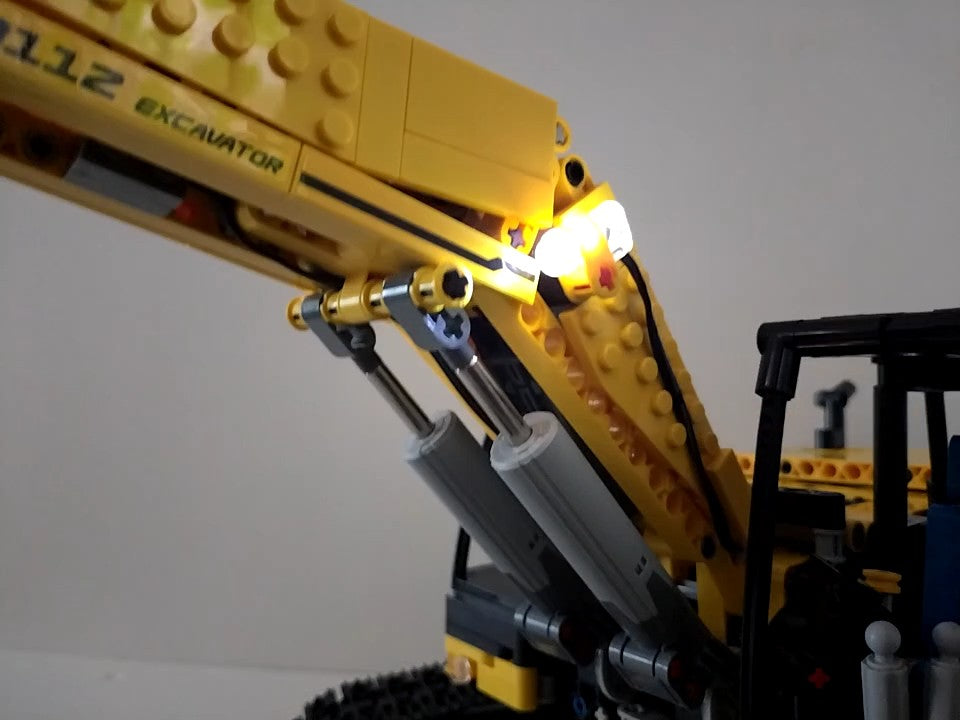 宇星模王 Models No. Mechanical Digger (挖泥機) 13112