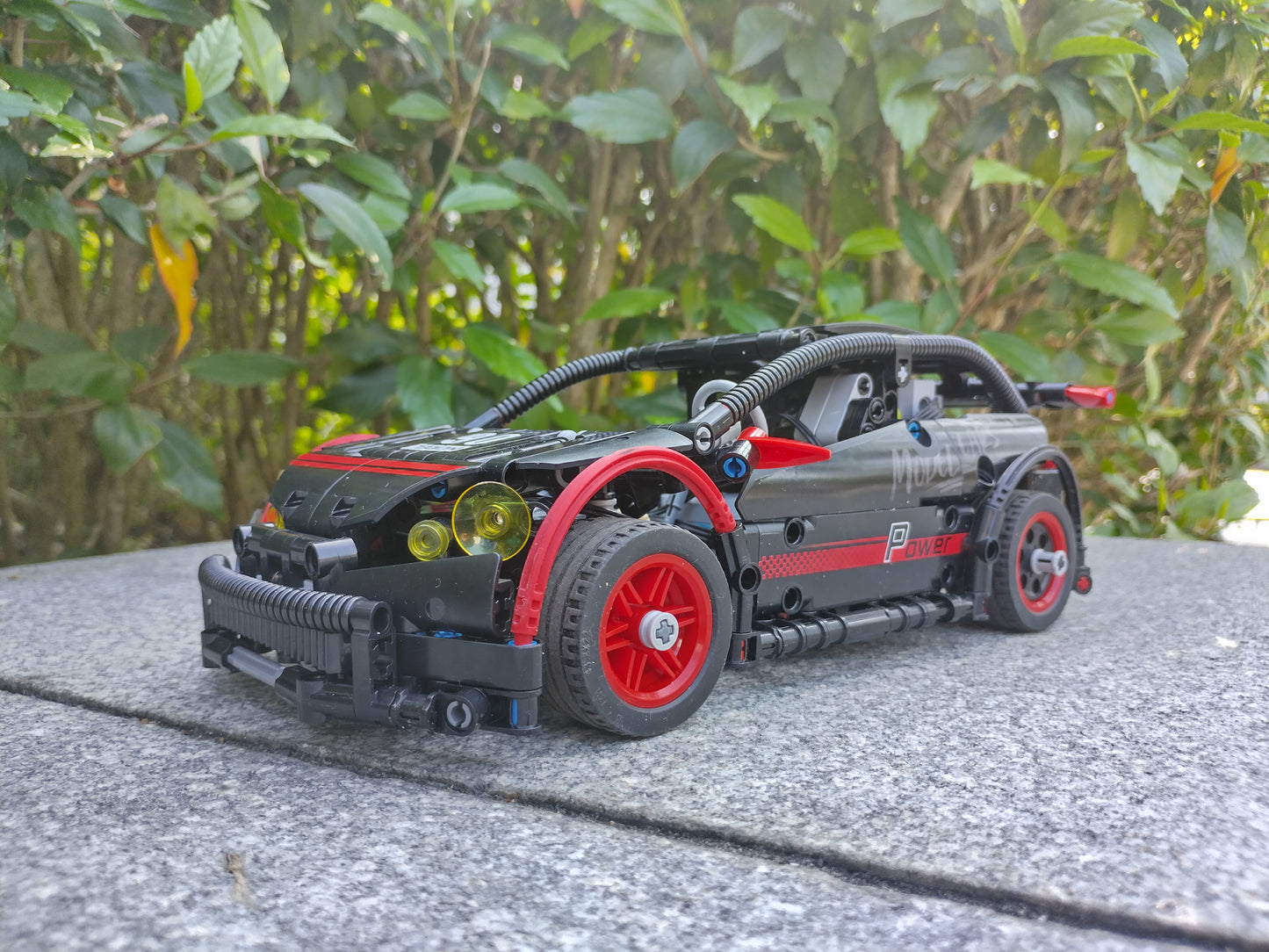 宇星模王 小鋼炮 1:12 Hatchback R 18013