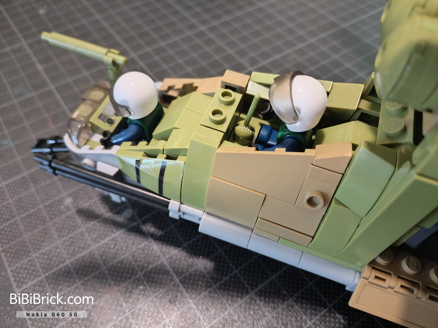 Sluban ModelBricks MI-24 雌鹿 SuperHind 1:35 M38-B1137