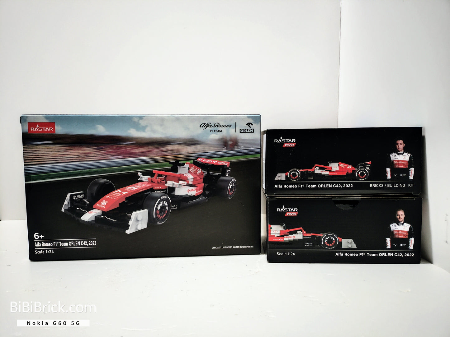 RASTAR Alfa Romeo F1 Team ORLEN C42 2022 1:24 92300